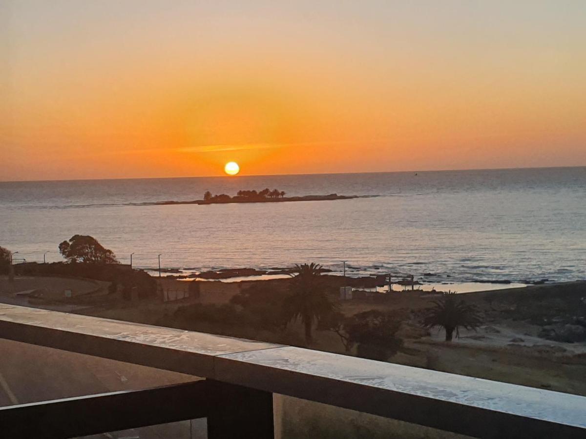 Modern Apartment First Line Beach Montevideo Uy מראה חיצוני תמונה